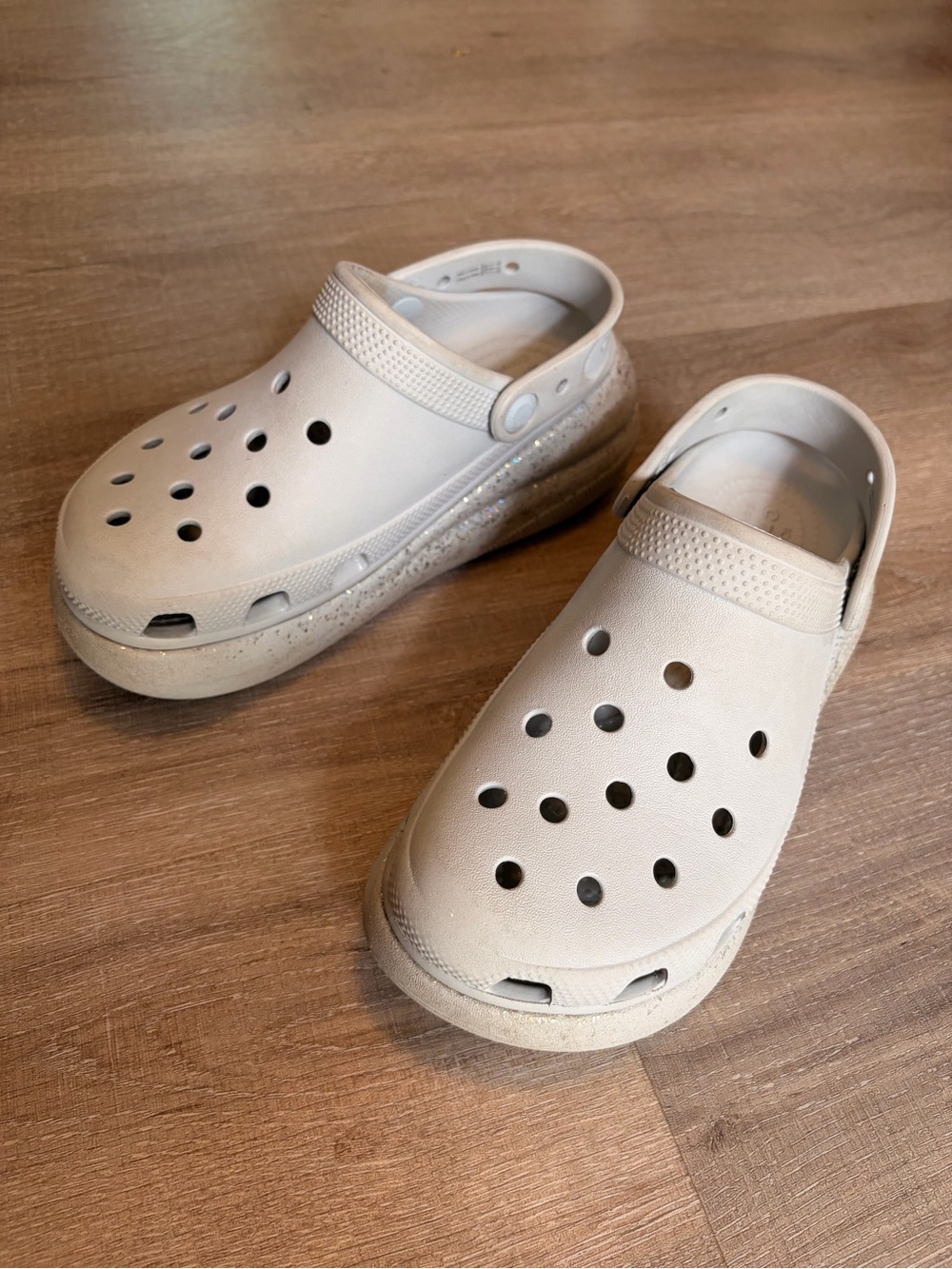 Crocs Grey Glitter Platform Clogs Shoes W6 Chunky Platform - Picture 2 of 5